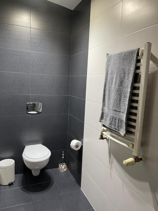 Apartament Rodzinny Ostrowiec Sw Ostrowiec Świętokrzyski Buitenkant foto