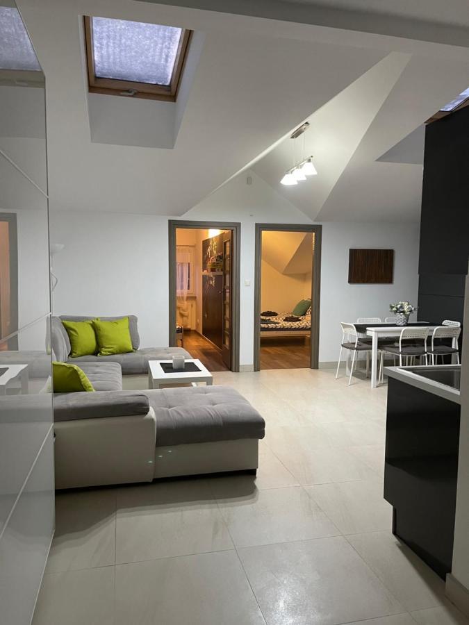 Apartament Rodzinny Ostrowiec Sw Ostrowiec Świętokrzyski Buitenkant foto
