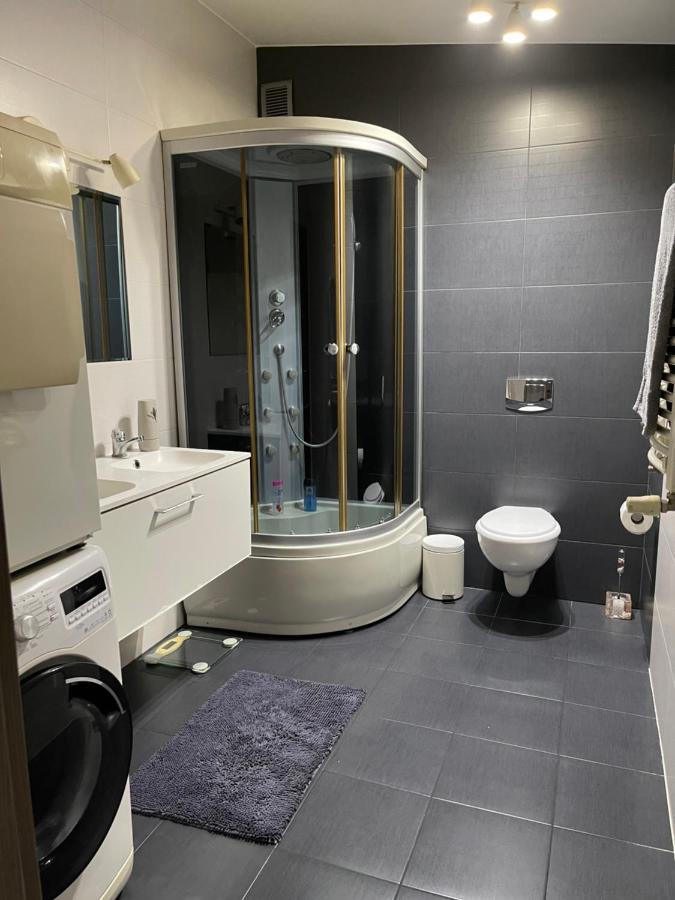 Apartament Rodzinny Ostrowiec Sw Ostrowiec Świętokrzyski Buitenkant foto