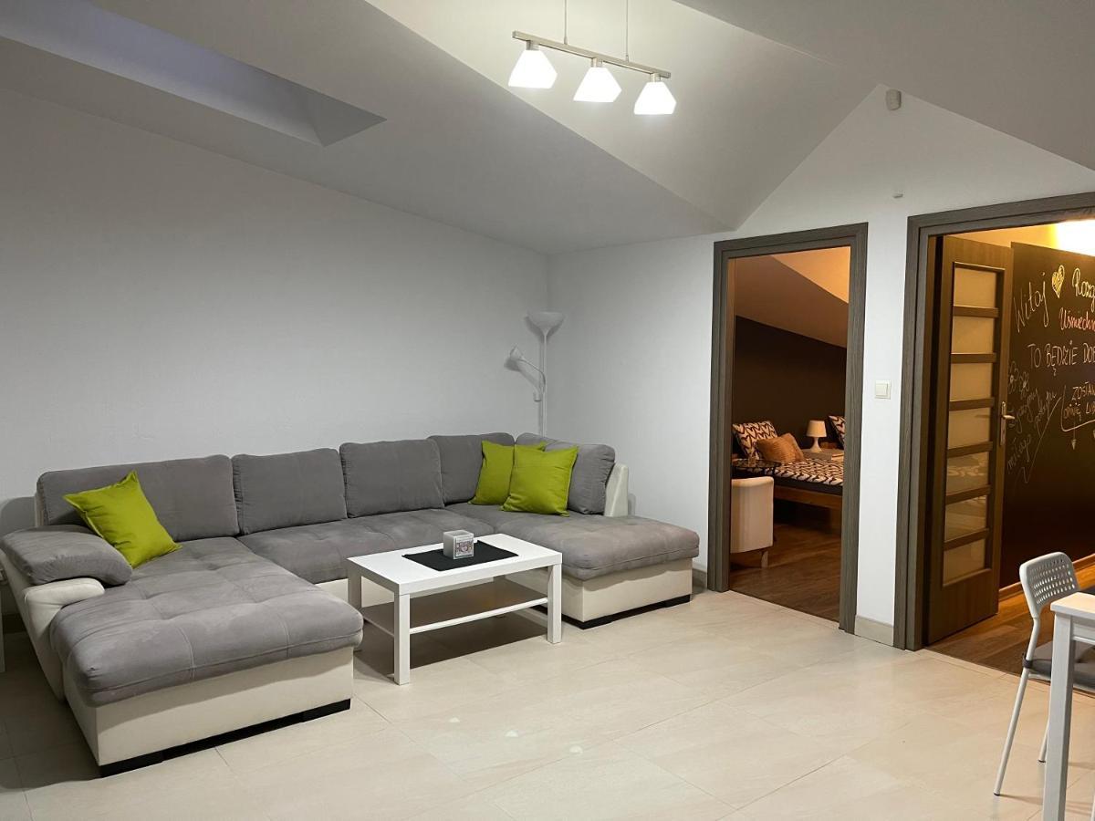 Apartament Rodzinny Ostrowiec Sw Ostrowiec Świętokrzyski Buitenkant foto