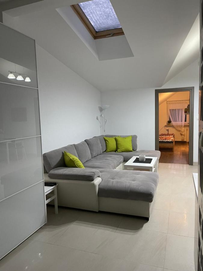 Apartament Rodzinny Ostrowiec Sw Ostrowiec Świętokrzyski Buitenkant foto